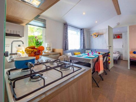 Mobilhome 8 personnes - Mobil-home | Comfort | 4 Ch. | 8 Pers. | Terrasse surélevée | 2 SDB