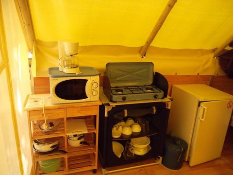 Bungalow toilé 4 personnes - Amazone Standard 20m² / - 2 chambres - Terrasse - Sans sanitaires privatifs