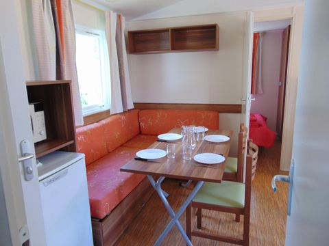 MOBILHOME 6 personnes - Standard 30 m² / 2 chambres - terrasse couverte
