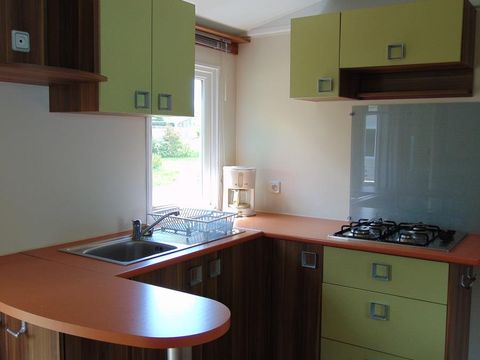 MOBILHOME 6 personnes - Standard 30 m² / 2 chambres - terrasse couverte