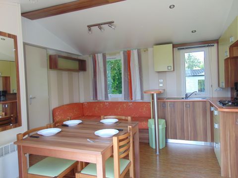 MOBILHOME 8 personnes - Standard 32 m² / 3 chambres - terrasse