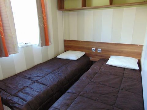 MOBILHOME 8 personnes - Standard 32 m² / 3 chambres - terrasse