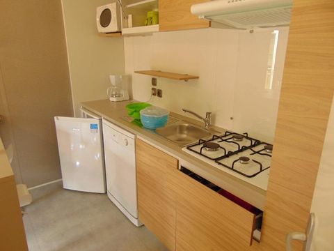 Mobilhome 6 personnes - Confort - 33m² / - 2 chambres - 2 salles de bain - Terrasse
