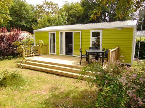 Mobilhome 6 personnes - Confort - 33m² / - 2 chambres - 2 salles de bain - Terrasse