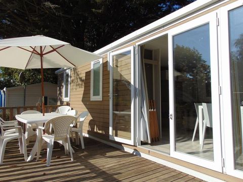 MOBILHOME 10 personnes - Confort 38 m² / 4 chambres - terrasse