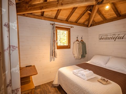 Hébergement 2 personnes - Cabane pilotis
