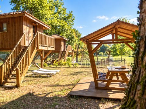 Hébergement 2 personnes - Cabane pilotis