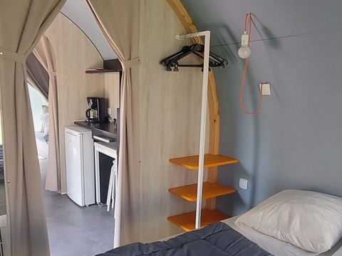 BUNGALOW TOILÉ 4 personnes - COCO SWEET, (sans sanitaires)