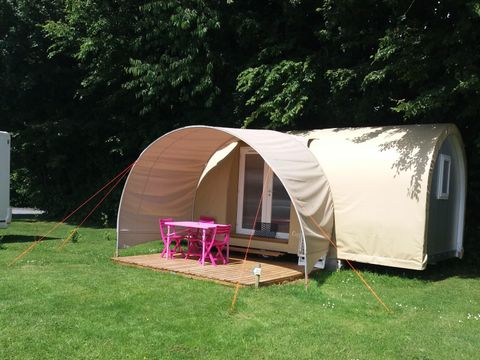 BUNGALOW TOILÉ 4 personnes - COCO SWEET, (sans sanitaires)