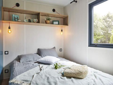 MOBILHOME 4 personnes - Cabane Surfer 2 chambres - 25 m² + terrasse semi couverte