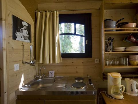 HÉBERGEMENT INSOLITE 5 personnes - ROULOTTE GITE