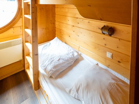 HÉBERGEMENT INSOLITE 6 personnes - CABANE DE SAM