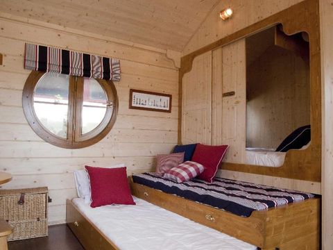 HÉBERGEMENT INSOLITE 6 personnes - CABANE DE SAM