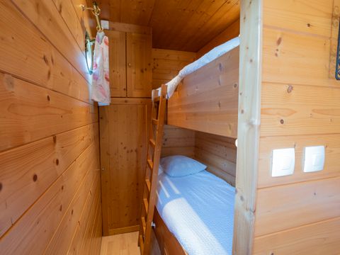 HÉBERGEMENT INSOLITE 4 personnes - HOTELIERE