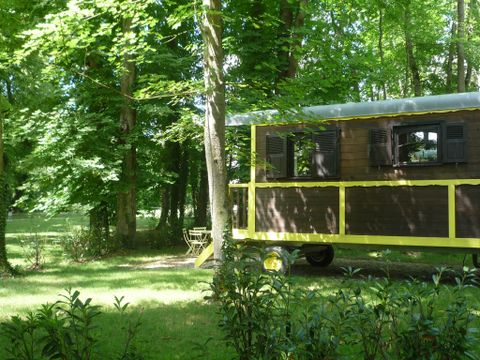 HÉBERGEMENT INSOLITE 4 personnes - HOTELIERE