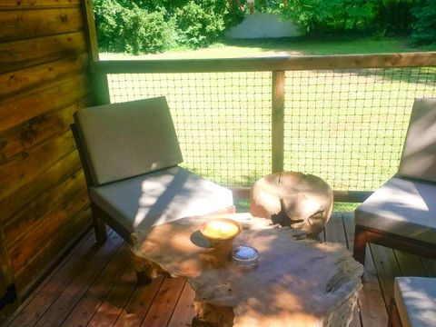 HÉBERGEMENT INSOLITE 5 personnes - LA CABANE DU TRAPPEUR