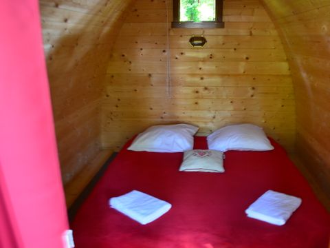 Insolite 3 personnes - GRAND POD sans sanitaire ni cuisine