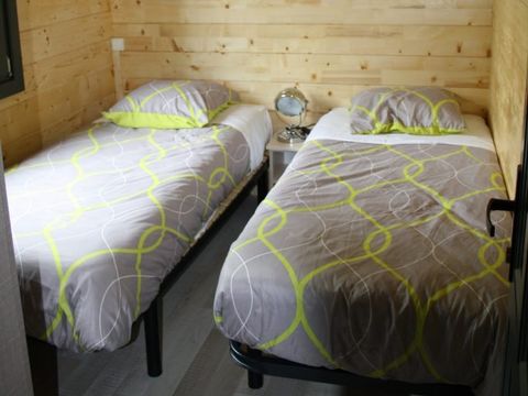 HÉBERGEMENT INSOLITE 6 personnes - CABANE D'HANSEL