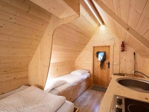 HÉBERGEMENT INSOLITE 4 personnes - TROLL GITE