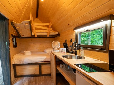 HÉBERGEMENT INSOLITE 3 personnes - CABANE KYARA