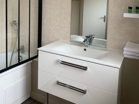 GÎTE 10 personnes - GITE RATATOUILLE