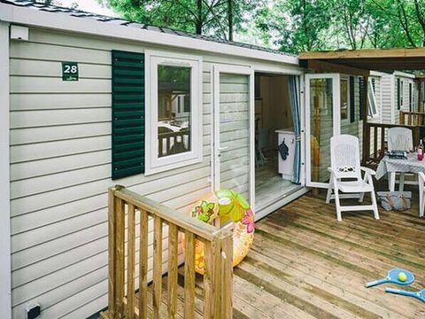 MOBILHOME 4 personnes - Mobil-home | Comfort | 2 Ch. | 4 Pers. | Terrasse surélevée | Clim.