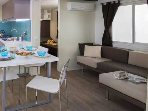 MOBILHOME 4 personnes - Zaffiro