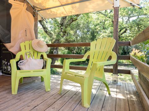 TENTE TOILE ET BOIS 4 personnes - Tente Nature - 2 chambres (sans sanitaire)