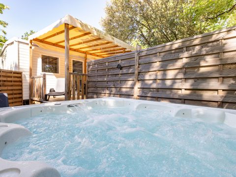 MOBILHOME 4 personnes - Confort XL SPA - 2 chambres