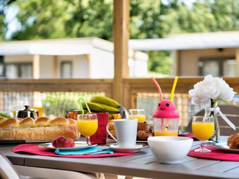 MOBILHOME 5 personnes - Homeflower Premium 26,5m² (2 chambres)