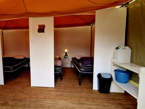 BUNGALOW TOILÉ 4 personnes - Basic Lodge