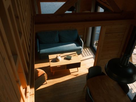 Hébergement 2 personnes - CABANE SUR L'EAU avec Jacuzzi