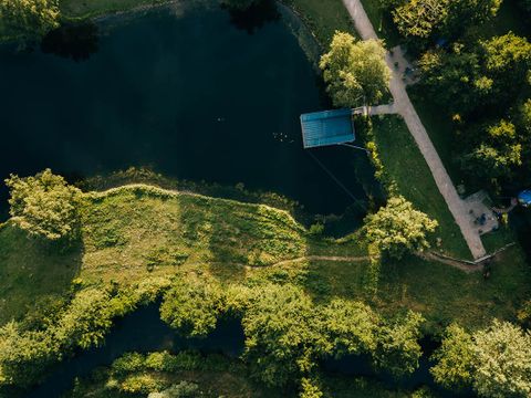 Hébergement 2 personnes - CABANE SUR L'EAU