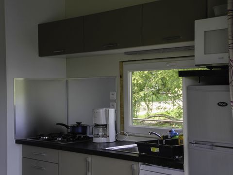 Hébergement 2 personnes - CABANE SUR L'EAU