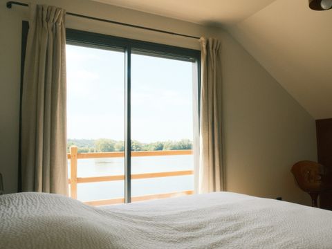 MAISON 12 personnes - Canadienne au bord du Lac