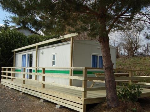MOBILHOME 4 personnes - SUMENE (arrivée dimanche)