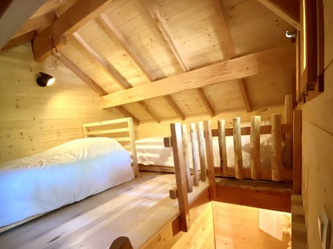 Hébergement 4 personnes - Cabane perchée Beaumont 4 pers.