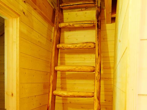 HÉBERGEMENT INSOLITE 4 personnes - Cabane perchée Beaumont 4 pers.