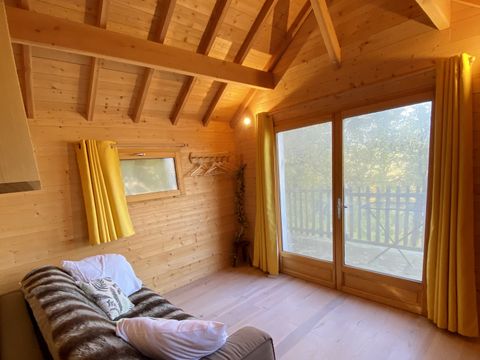 Hébergement 6 personnes - Cabane Perchée Beaumont 6 pers.