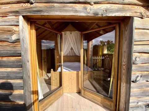 TENTE TOILE ET BOIS 6 personnes - Cabane Perchée Beaumont 4 Pièces 6 Personnes