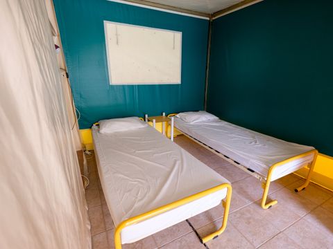 BUNGALOW TOILÉ 5 personnes - KIWI