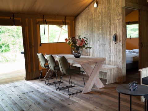 Tente en toile et en bois 7 personnes - tente safari de luxe