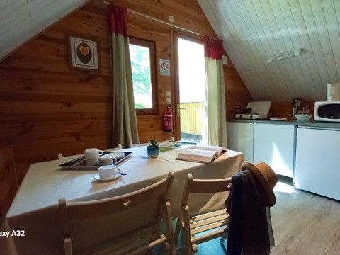 BUNGALOW 4 personnes - TRAPPEUR sans sanitaires