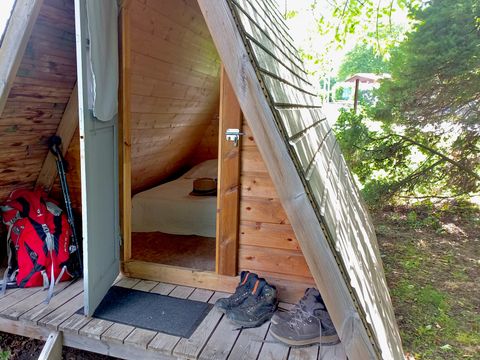 HÉBERGEMENT INSOLITE 2 personnes - REFUGE sans sanitaires