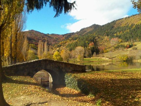 LES CHALETS DU LAC BELCAIRE - Camping Aude - Image N°12
