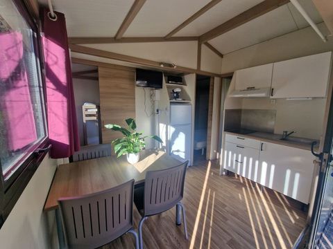 Chalet 4 personnes - Confort l’Amandier - 2 chambres - -4 pers max - 21 m² - Terrasse