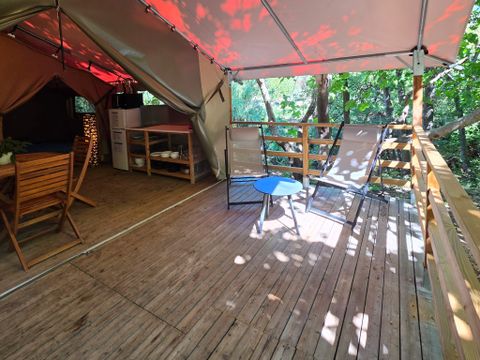 Tente en toile et en bois 2 personnes - Lodge Cocoon River 28m2 - 2 chambres - 5pers - Sans sanitaires - Terrasse