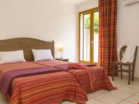 APPARTEMENT 5 personnes - (max. 4 adultes) Belgodere Capra Scorsa 986980