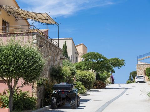 Résidence Odalys Référence Les Hameaux de Capra Scorsa - Camping Corse du Nord - Image N°4