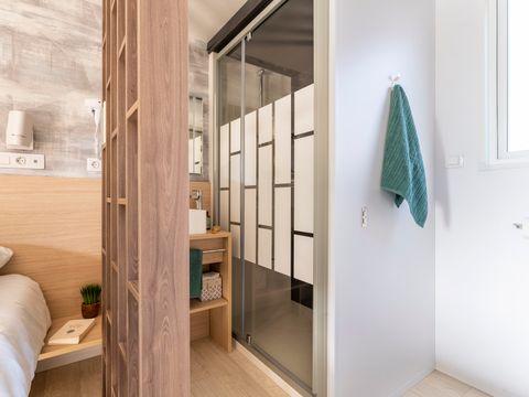 MOBILHOME 6 personnes - EXCLUSIF 3 CHAMBRES + SUITE PARENTALE